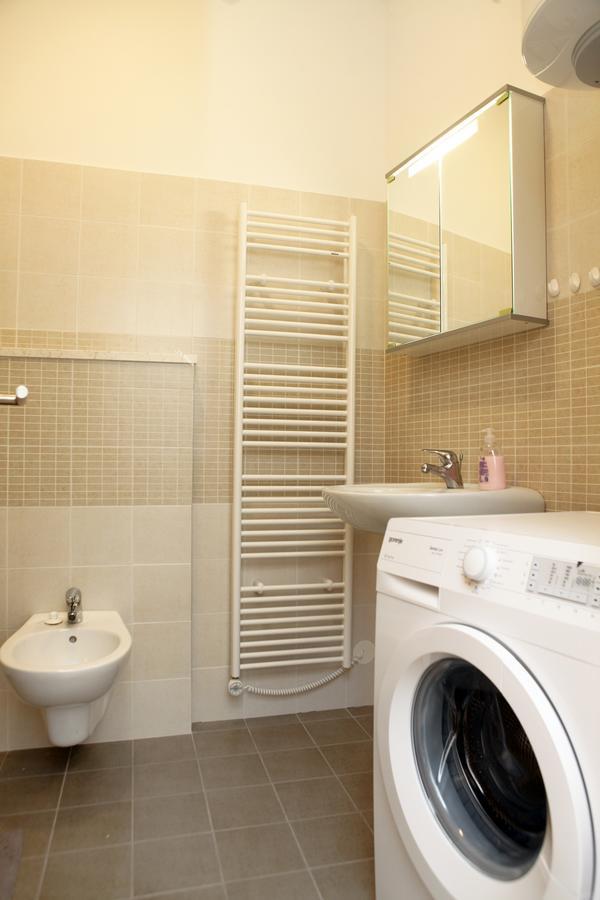 Charming San Simon Beach Apartment Jn Изола Экстерьер фото