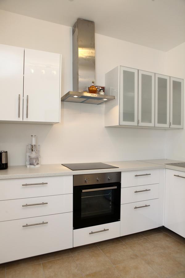 Charming San Simon Beach Apartment Jn Изола Экстерьер фото